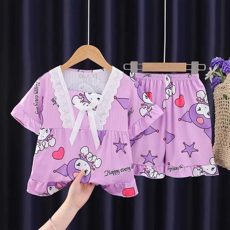 Pyjama Melody Childrens Pyjamas Korte mouwen Set Girl Short Sleved Shorts Kuromi Little Girl Family Clothing Summer ClothingL2405