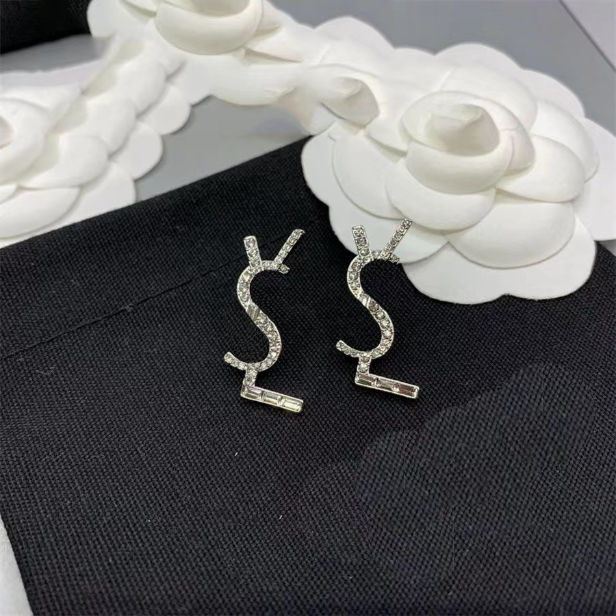 Designer Pearl Earrings Women's Letter Earrings Classic Fashion Earrings Men's dress women's pendant nail ring earrings wedding party new set