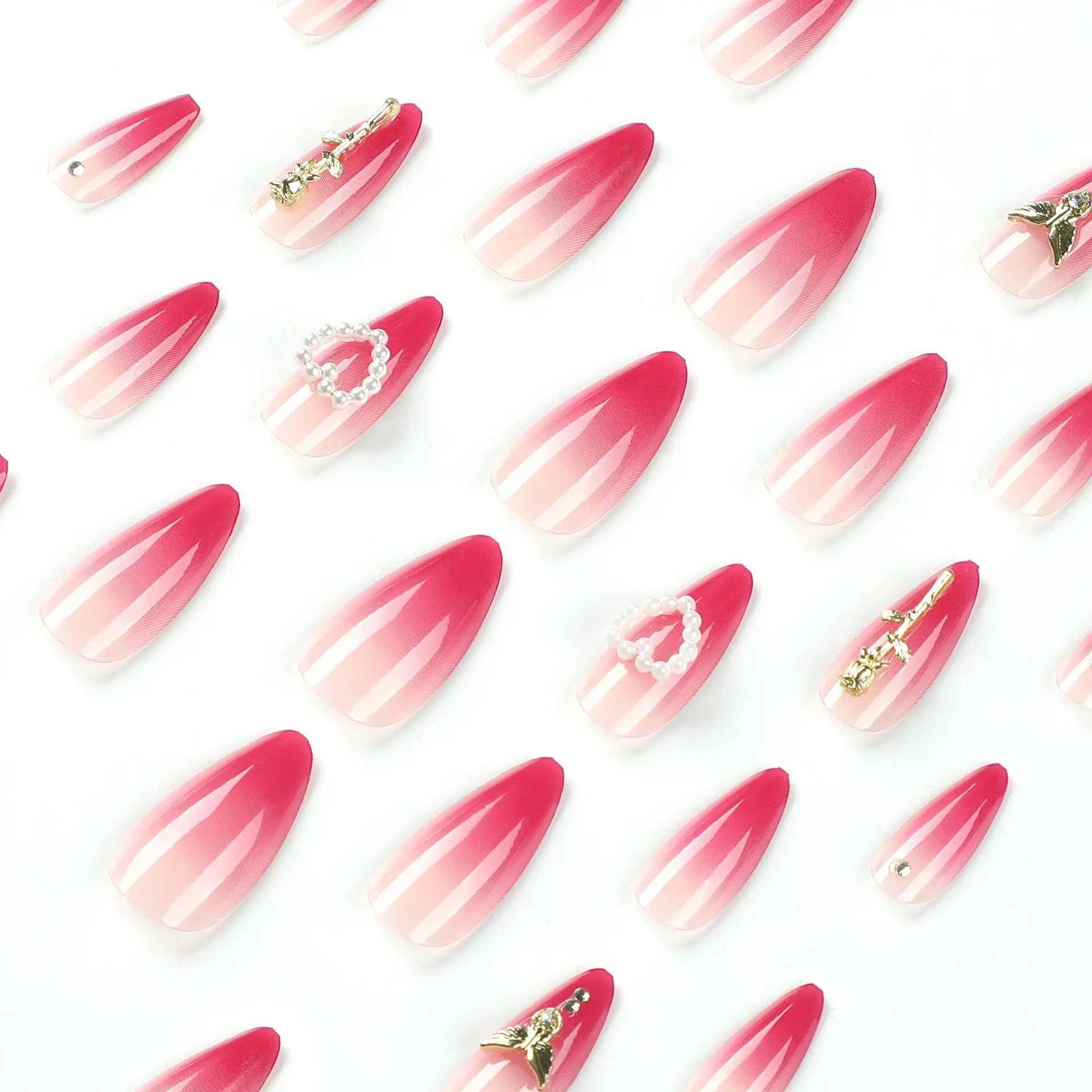 Faux ongles Gradient Red Faux Nails avec Gold Rose Pearl Design Amond Nail Artificial Nail Patch SWT CORÉAN PRESSE SUR LES NOURS MANICURE PATCH T240507