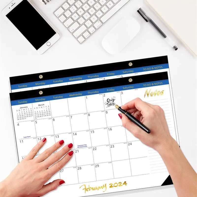 Calendrier des bureaux Calendrier 2023.7-2024.12 Calendrier mural avec grandes pages mensuelles Horaire de bureau Home Office Planner Planificateur Planifier