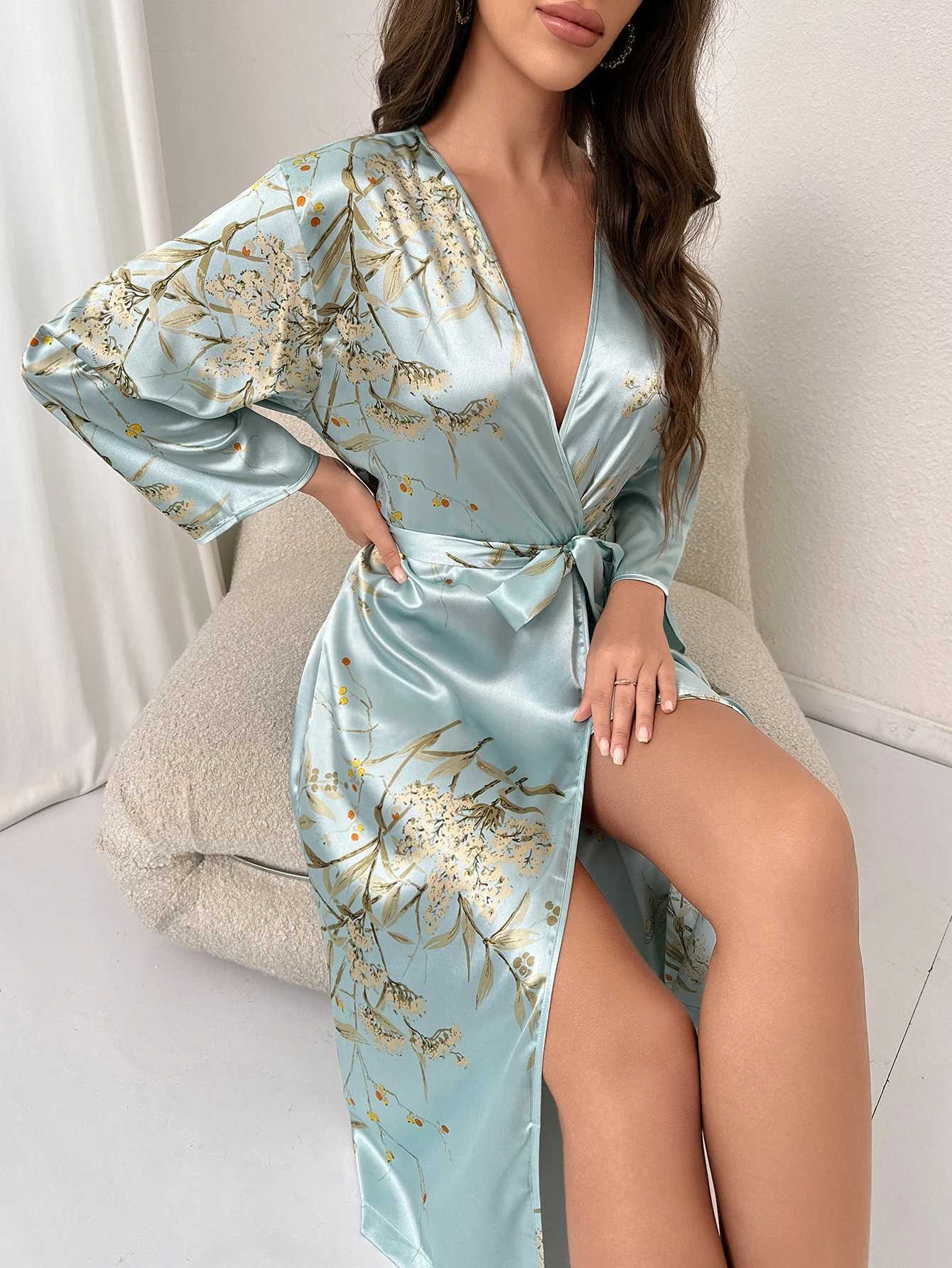 Sleep Sleep Sleep Lounge Floral Print Night Robe Elegant Elegant Long Sleeve V cou Robe avec ceinture pour femmes