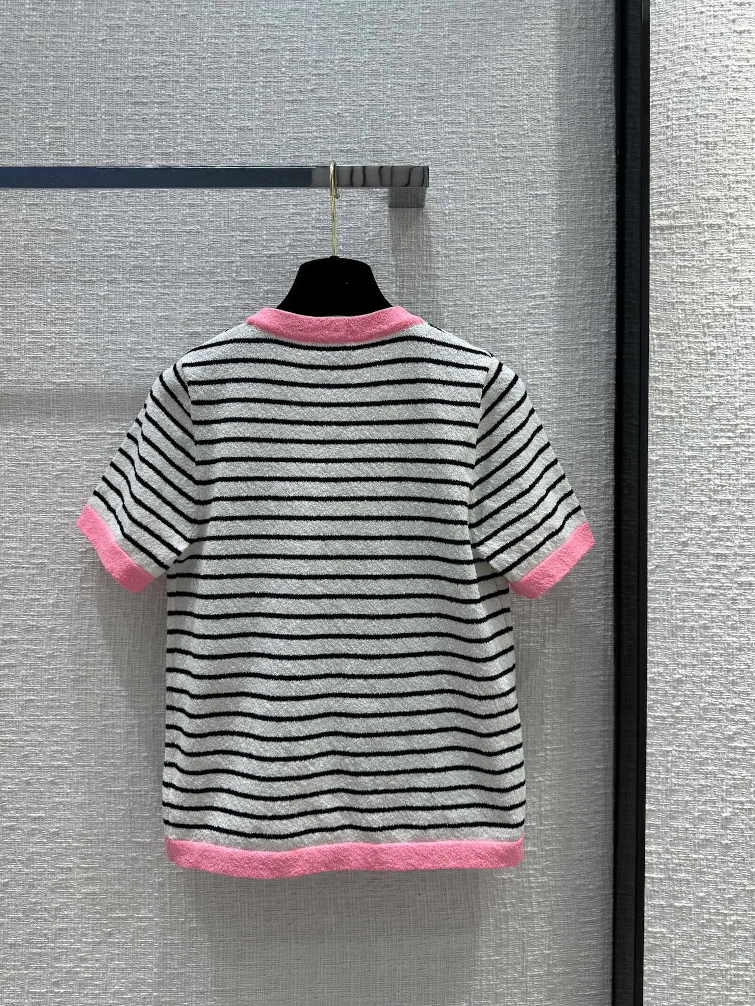 2024 Nya våren Summer Runway Sweaters O Neck Short Sleeve High End Jacquard Pullover Women's Designer Tops C0507