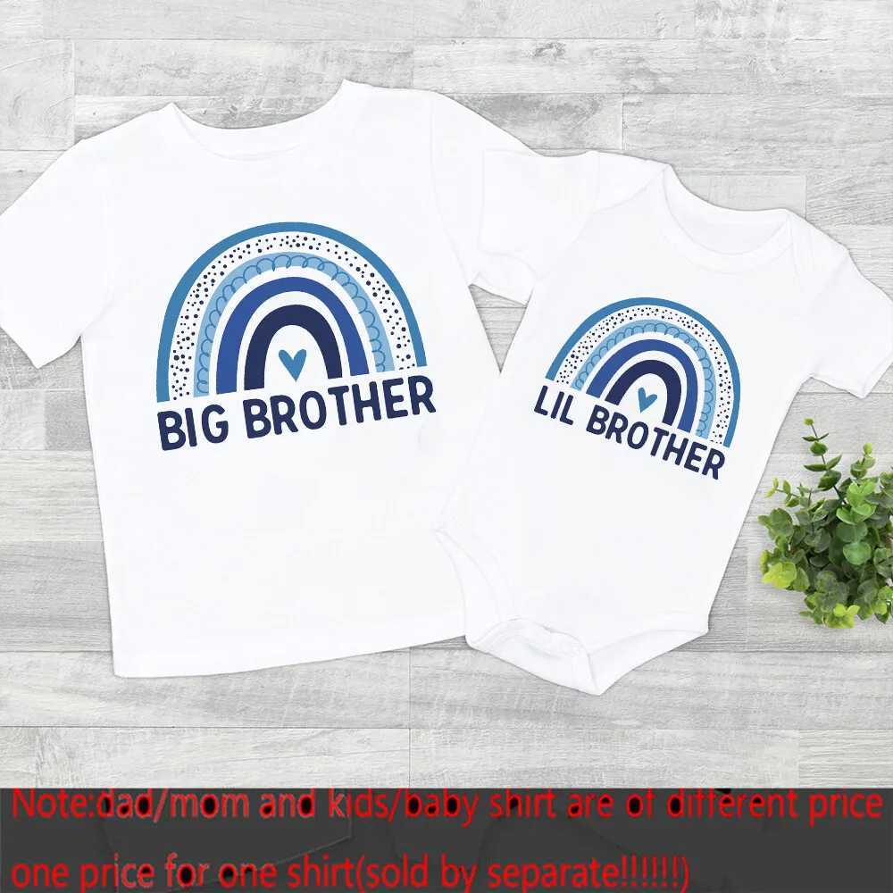 Famille Matching Tenues Rainbow Big Brother Little Brother Matching tenue T-Shirts Summer Sibling Children Enfants Courtettes à manches courtes Tops Girls Boys Vêtements D240507