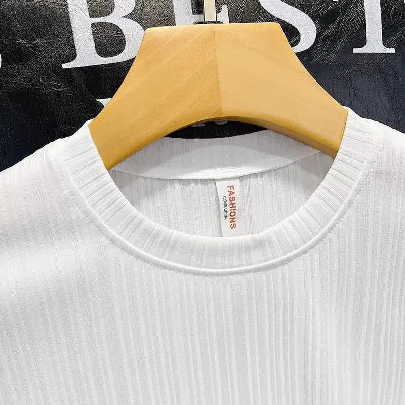 Men's T-Shirts Solid Tshirt Man Fashion T Clothes Summer Luxury T-Shirt Hip Hop Breathable Tshirts for Men Casual Strtwear New Male Tops H240506