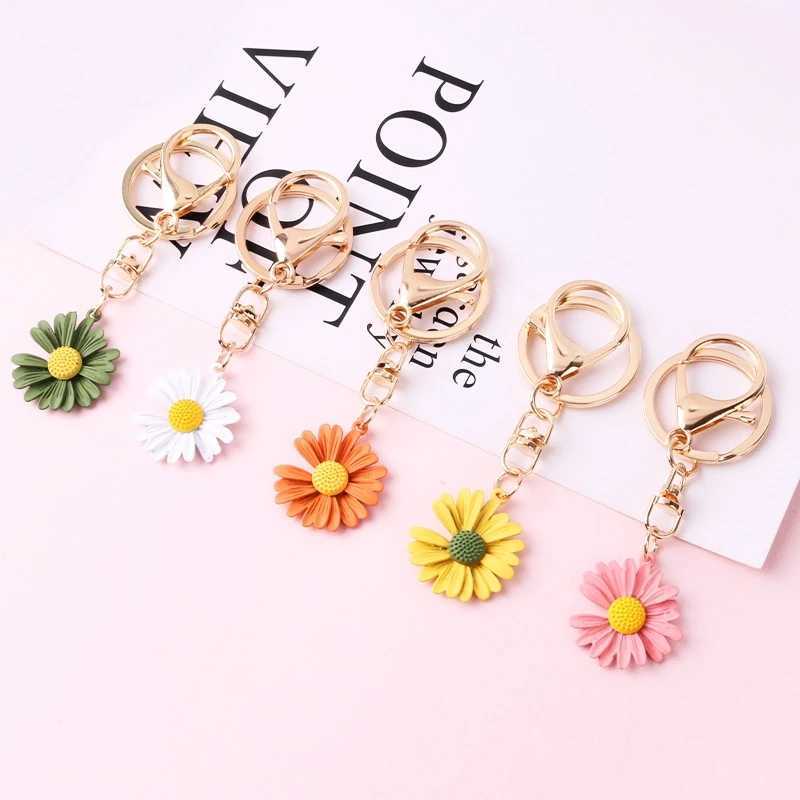 Schlüsselanhänger Lanyards süße Daisy Flower Keychain Modepflanzen Keyrings Charms Bag Anhänger Telefon Ornamente USB -Antrieb Accessoire Auto Grandsschützer Schlüsselhalter