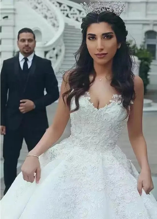 Luksusowe Dubaj Perły koronkowe suknie balowe suknie ślubne do panny młodej seksowne bez rękawów paski bez pleców długość podłogi suknie ślubne