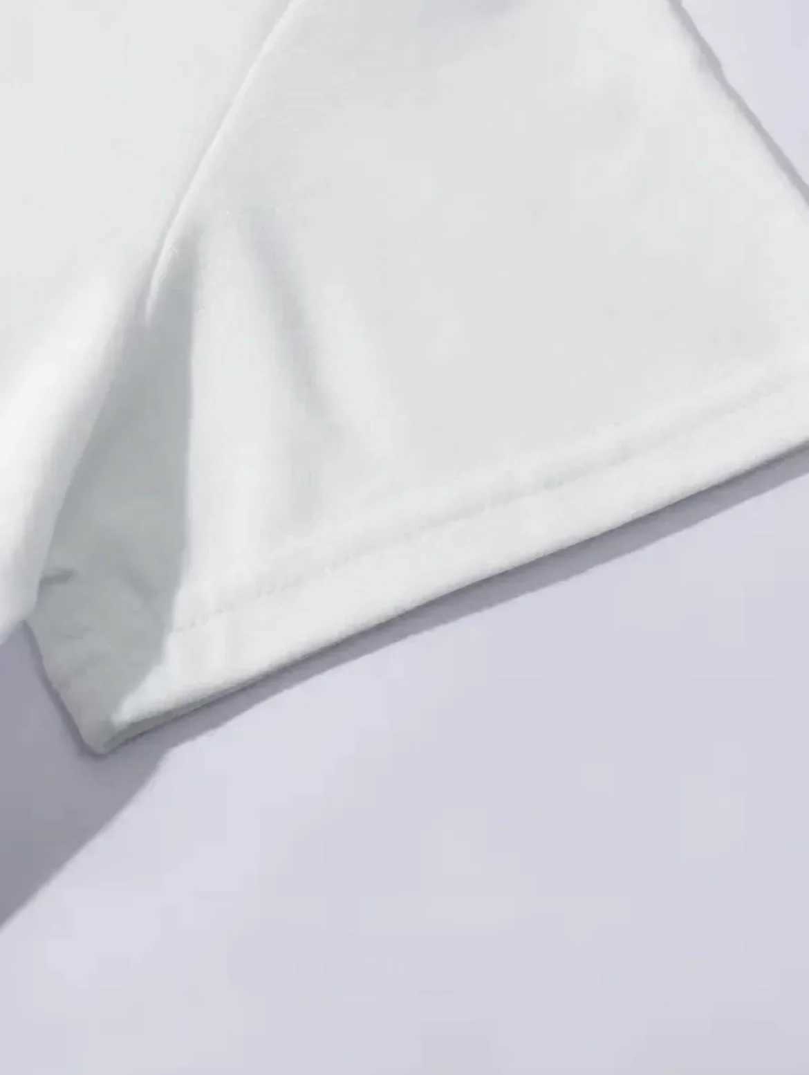 Женская футболка ретро-принт четвертого крыла Летняя футболка Новая вершина The Line Printing Fun и парадигма с короткими рукавами.