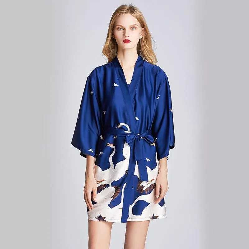 Salón para dormir para mujeres túnica larga para mujer y kimono baño azul marino pijama estampado pijamas suave satén de satén sexy faldas cortas para el hogar casual2405