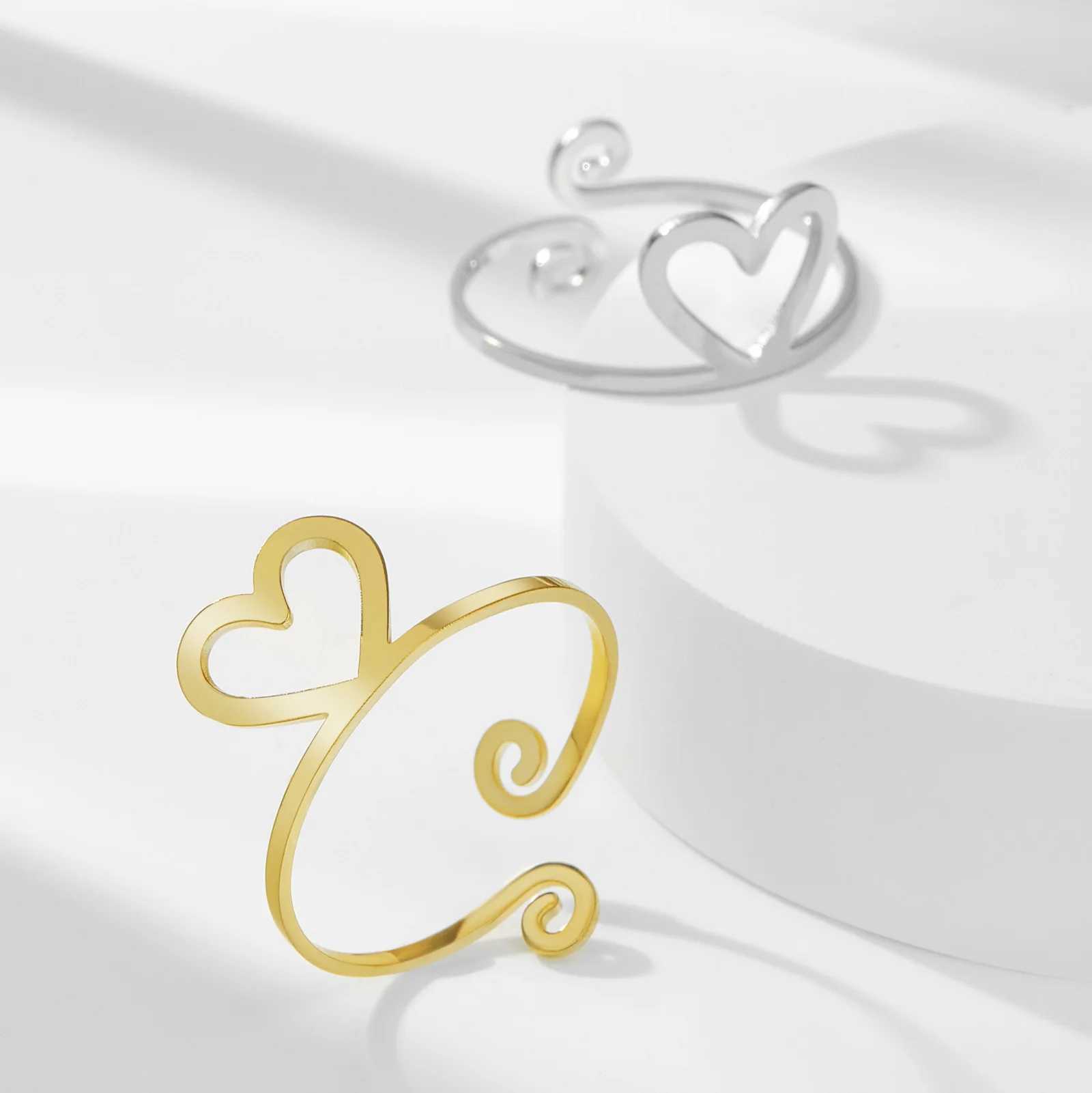 Bagues de mariage skyrim simple creux creux anneau femme en acier inoxydable en acier inoxydable minimaliste rings de doigt de mode bijourie cadeau de mariage en gros