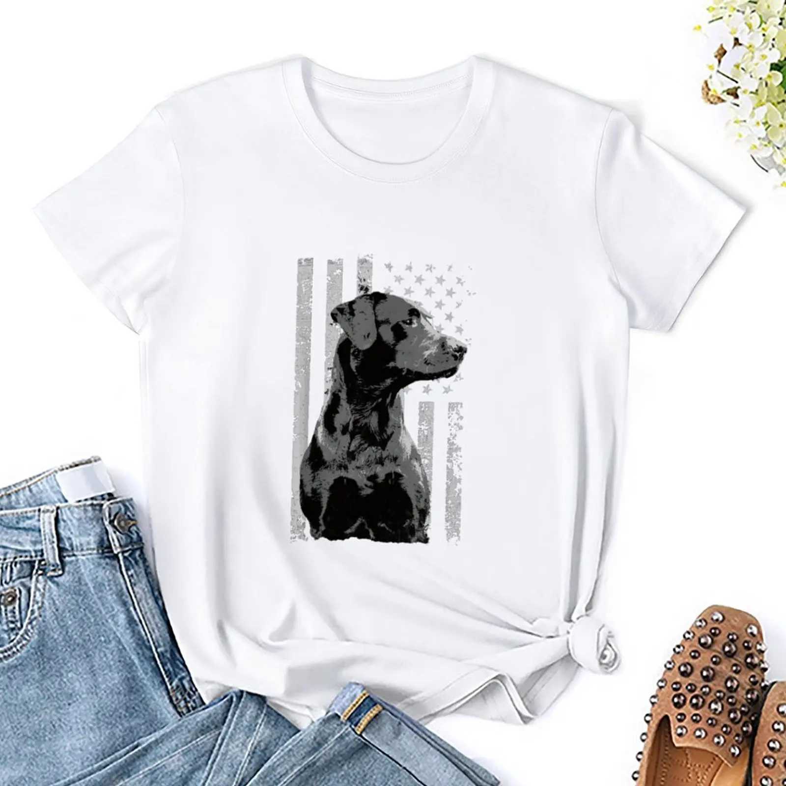 T-shirt féminin Patriotique Amérique Flag Dog T-shirt pour femmes chemises graphiques T-shirts drôles T-shirts décontractés Slved Femme T T-shirts Y240506