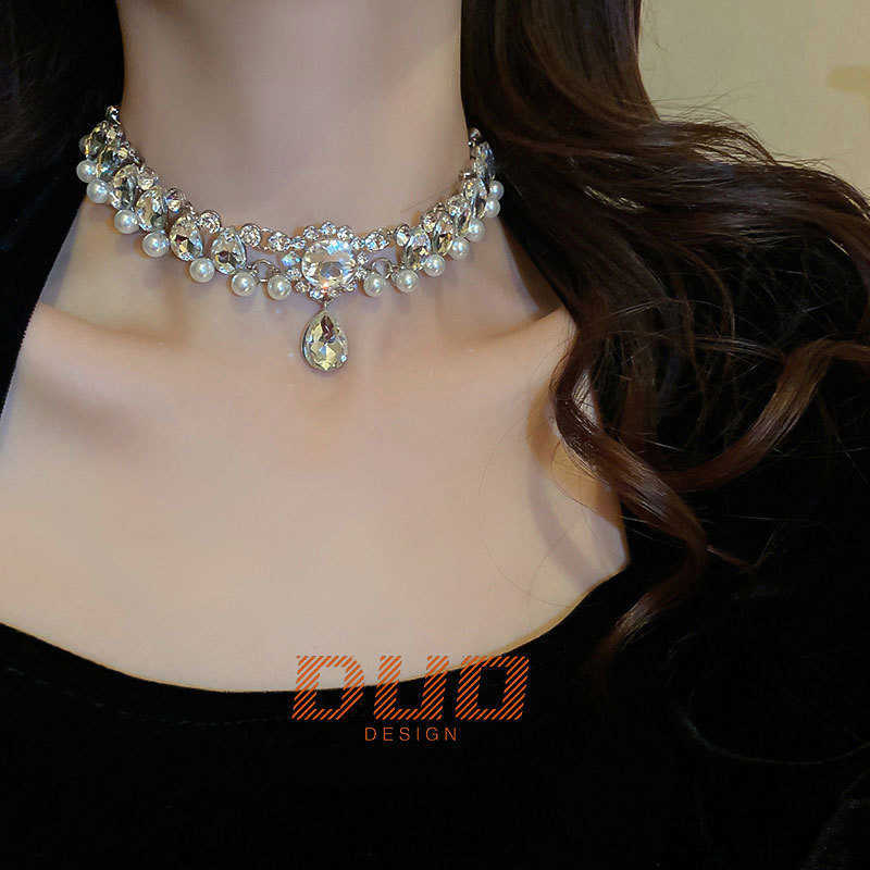 Pass Diamond Test Baroque Pearl Collier pour femmes 2024 Nouveaux VVS Moisanite LUMBRE LURXE Robe de luxe Pull de couche