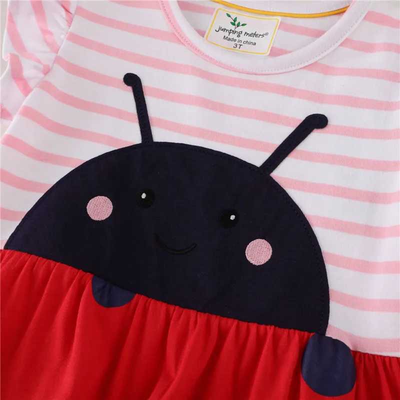 Vestidos de niña Metros de salto Summer Nuevo diseño Princess Girls Dresses Ladybug Linda ropa de bebé Túnica para niños Boda de cumpleaños Flocksl2405