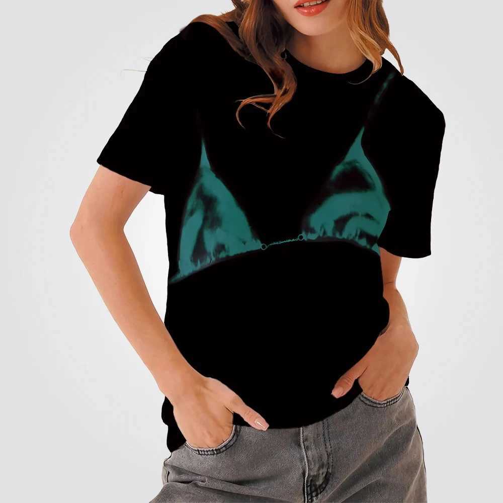 T-shirt féminin Summer Bikini populaire T 3D Impression Y2k Vêtements de fille chaude pour femmes O-coulles Slves Slves décontractées STRT Plus