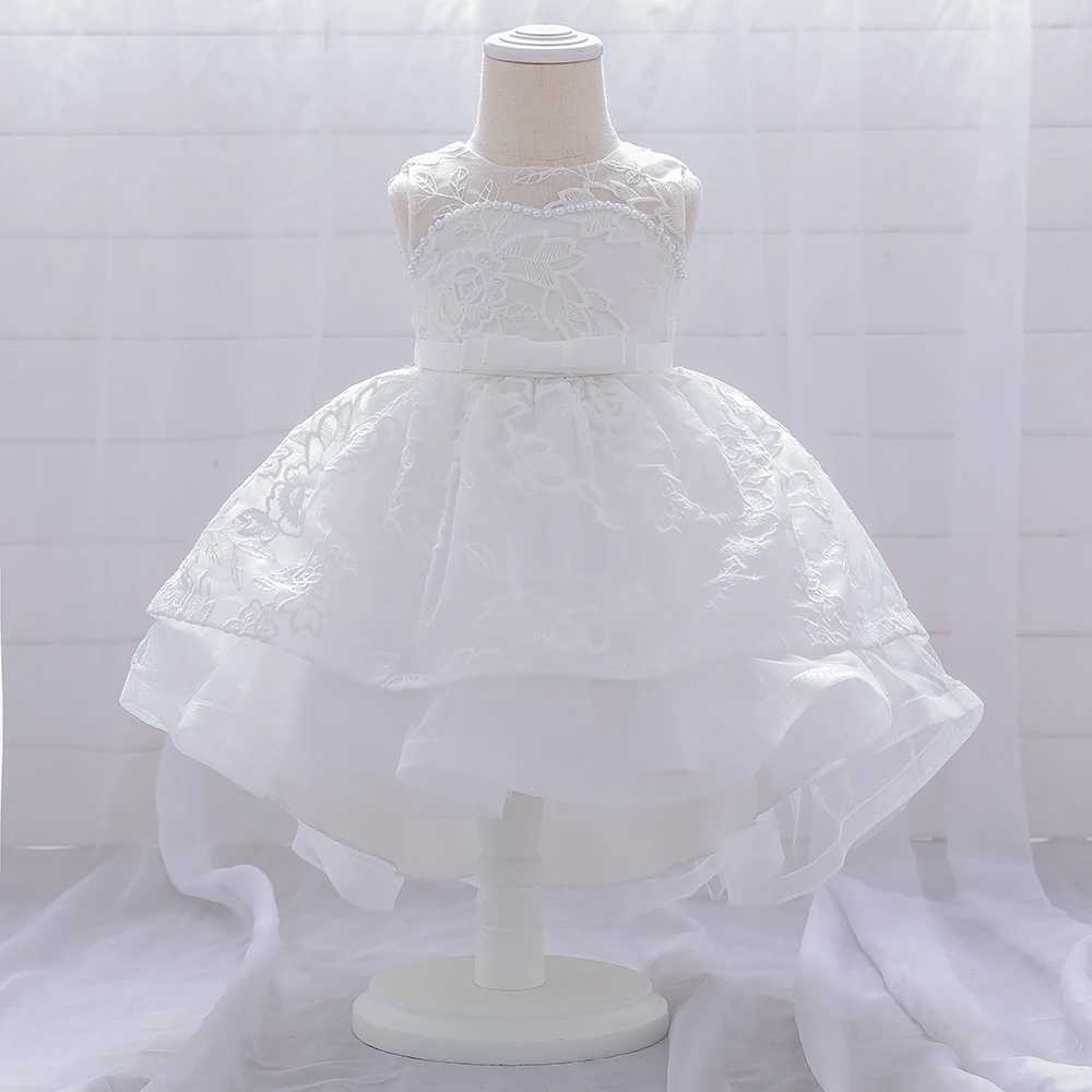 Robes de baptême Baby Bow Baptist Girl Robe Blanc Tracking Bride Clothing Princess Picture First Birthday Party Wedding Q240507