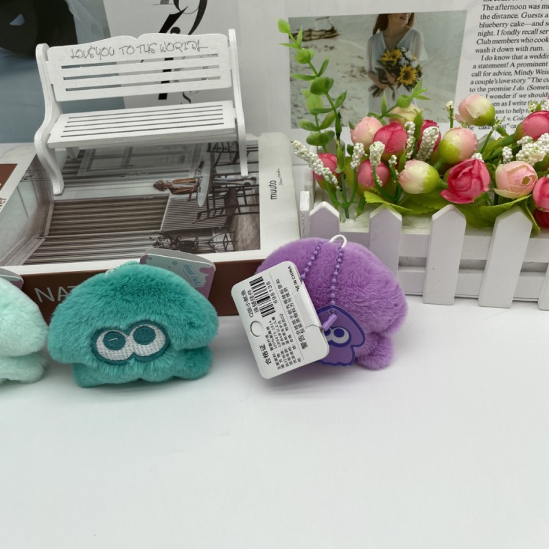 Cartoon Q Style Baby Squid Plush Keychains encantadores Macaron Color Calcanes Correos Costilla Costilla Pompom Pompom Pompo