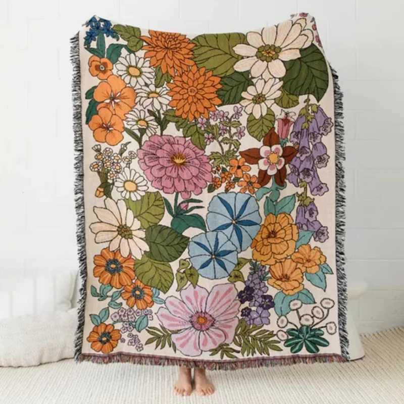 Blankets Blanket Boho Floral Beach Picnic Outdoor Camping Nordic Plaid Blankets for Beds Sofa Mats Travel Rug for Summer Tapestry Tassels