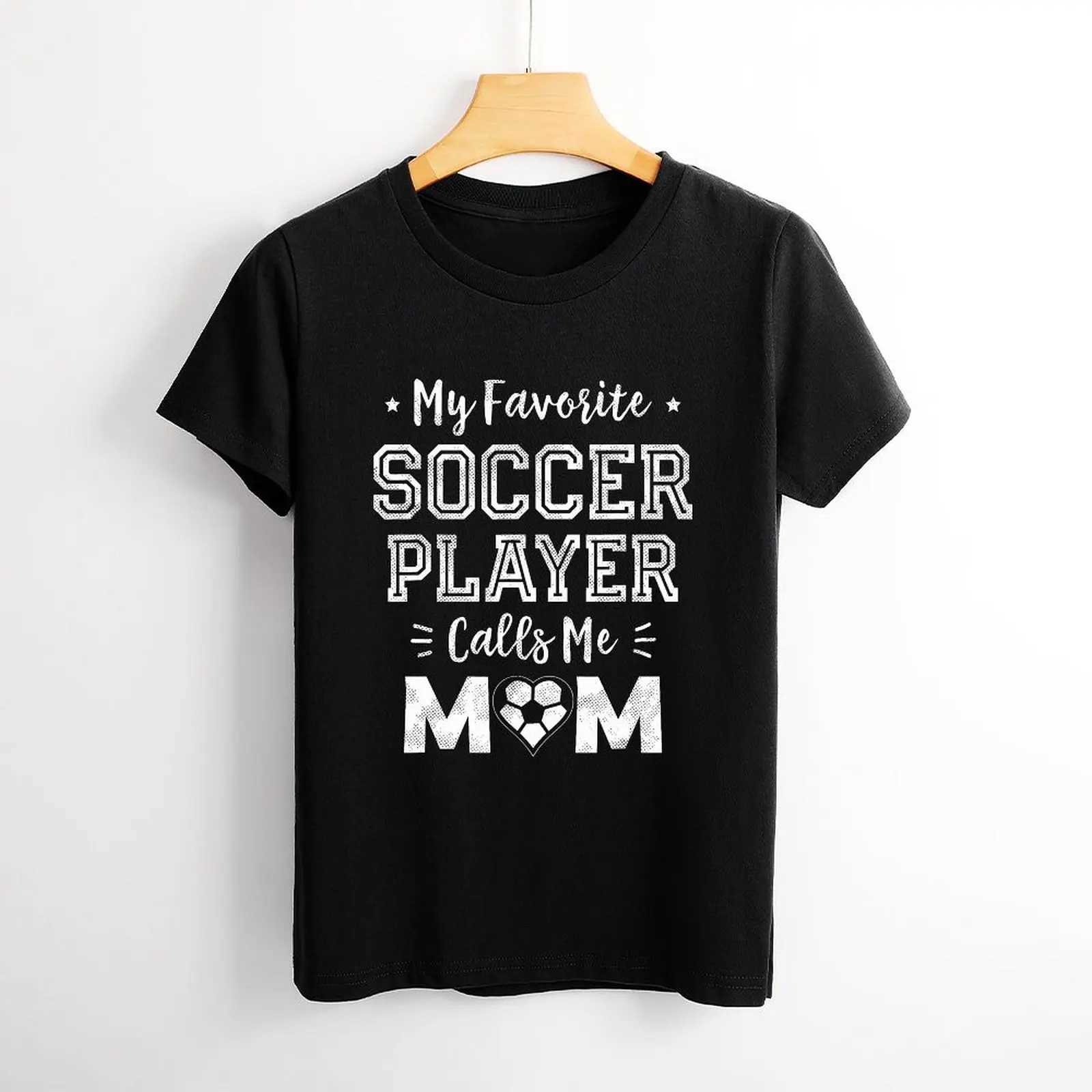 T-shirt femminile Il mio calciatore preferito mi chiama mamma maglietta da donna camicie grafiche grafiche casual short shiod round collo le magliette sportive amanti y240506