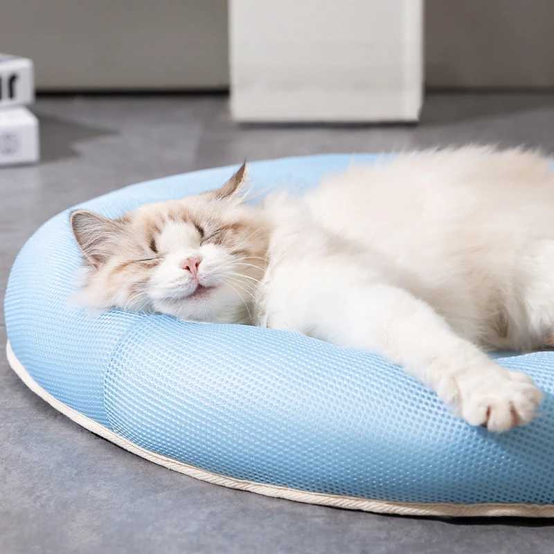 Кошачьи кровати мебель круглый питовой кот коврик для летних охлаждающих коврик для собачьей кошки для маленьких средних собак дышащие холодные шелковые кошачьи кровать S-xl D240508