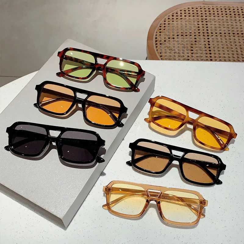 Occhiali da sole Doppi ponti da sole Square Donne uomini 2024 occhiali da sole vintage designer di marca di lusso punk popolare occhiali a top piatto j240508