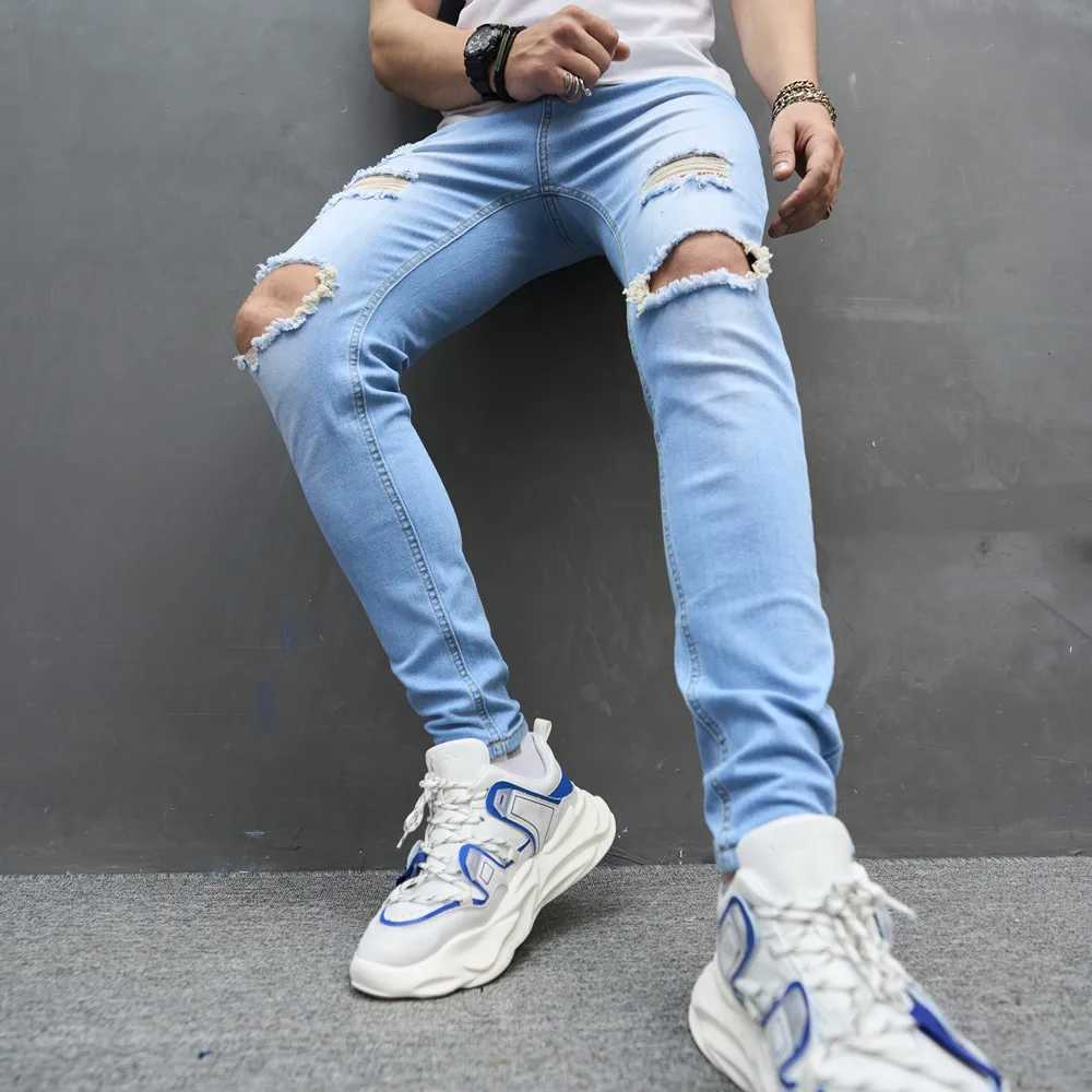 Jeans masculinos primavera strt estilo homens orifícios magros calças de jeans machos machos machos angustiados mendigos casuais calças de jeans y240507