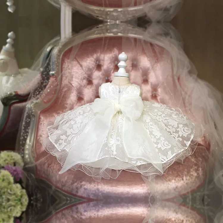 Kleider taufen hochwertige weiße Baby-Mädchen Glitz Chiffon Baptist Kleid 3-jährige Mädchen Erst Geburtstag Cradle Q2405071