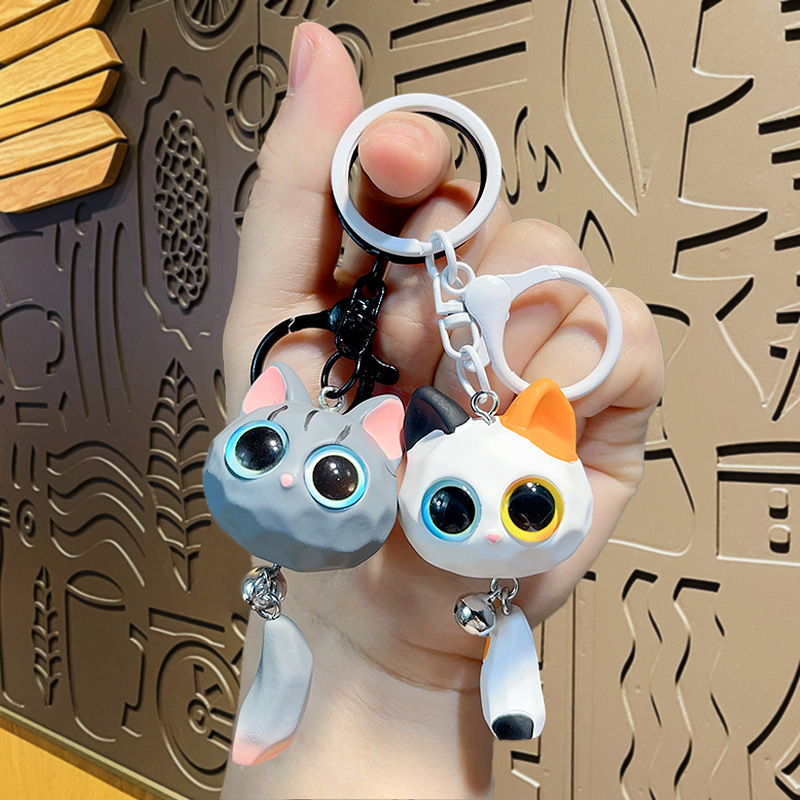 Cartoon Creative Cute 3D Big Eyed Cat Head Resin Couple Car Bag Pendant Gift Doll Keychain