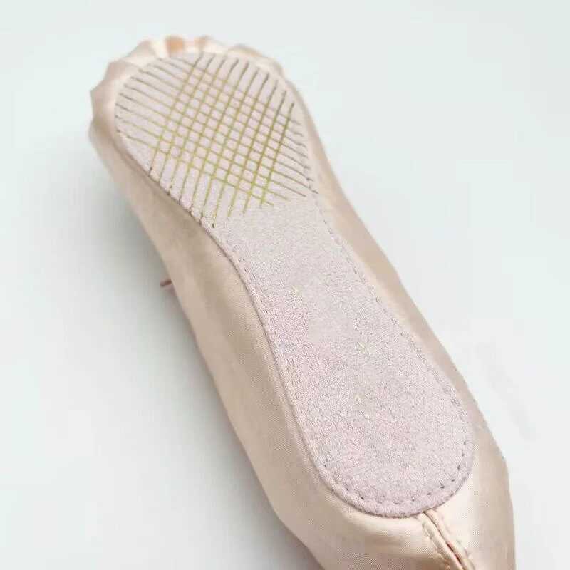 Kosmetiktaschen Peti Trout Pink Ballet Schuhe kreativer Make -up -Tasche Lippenstift Eyeliner Kosmetische Aufbewahrungstasche Student Bleistifttasche D240425