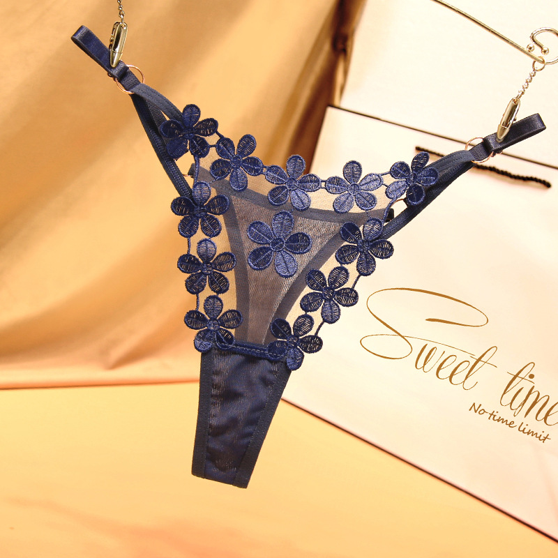 Taille gratuite Sous-vêtements en dentelle creuse confortable Fleurée respirante Fleurée G-string triangle court pantalon dame sous-vêtements Sexy culotte femme sexy lingerie