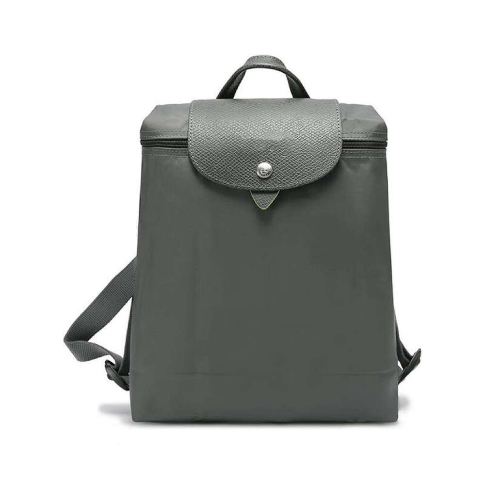 Designer di borse di lusso Brand Brank Spall Bag della spalla classica Nylon pieghevole versatile il pendolarismo di grande capacità studente Leisure Travel8s35