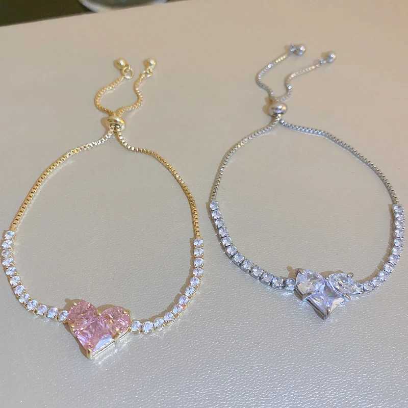 Pulseira nova pulsão de zircão doce de amor para mulheres 18k Cristal rosa com peito de ouro cheio de bracelete de strass