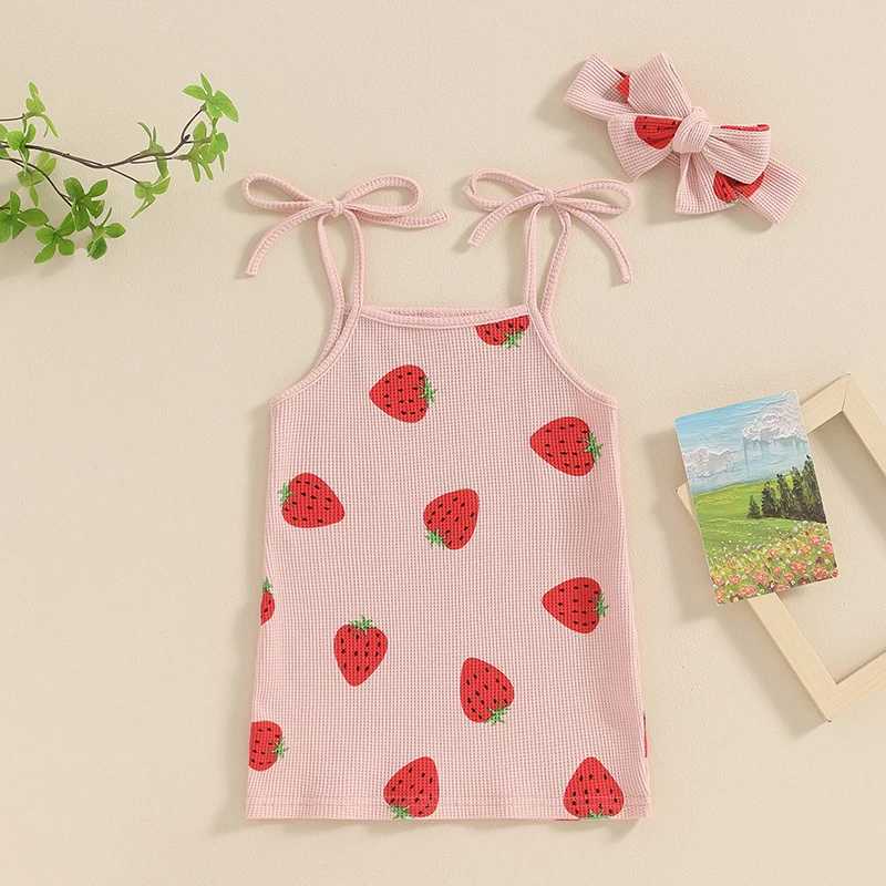 Vestidos de menina Tregren Baby Girl Strawberry Print Dress Cute Lace Up Tampo com mangas com faixa de cabeça de 2 peças Roupas de bebê Setl240508