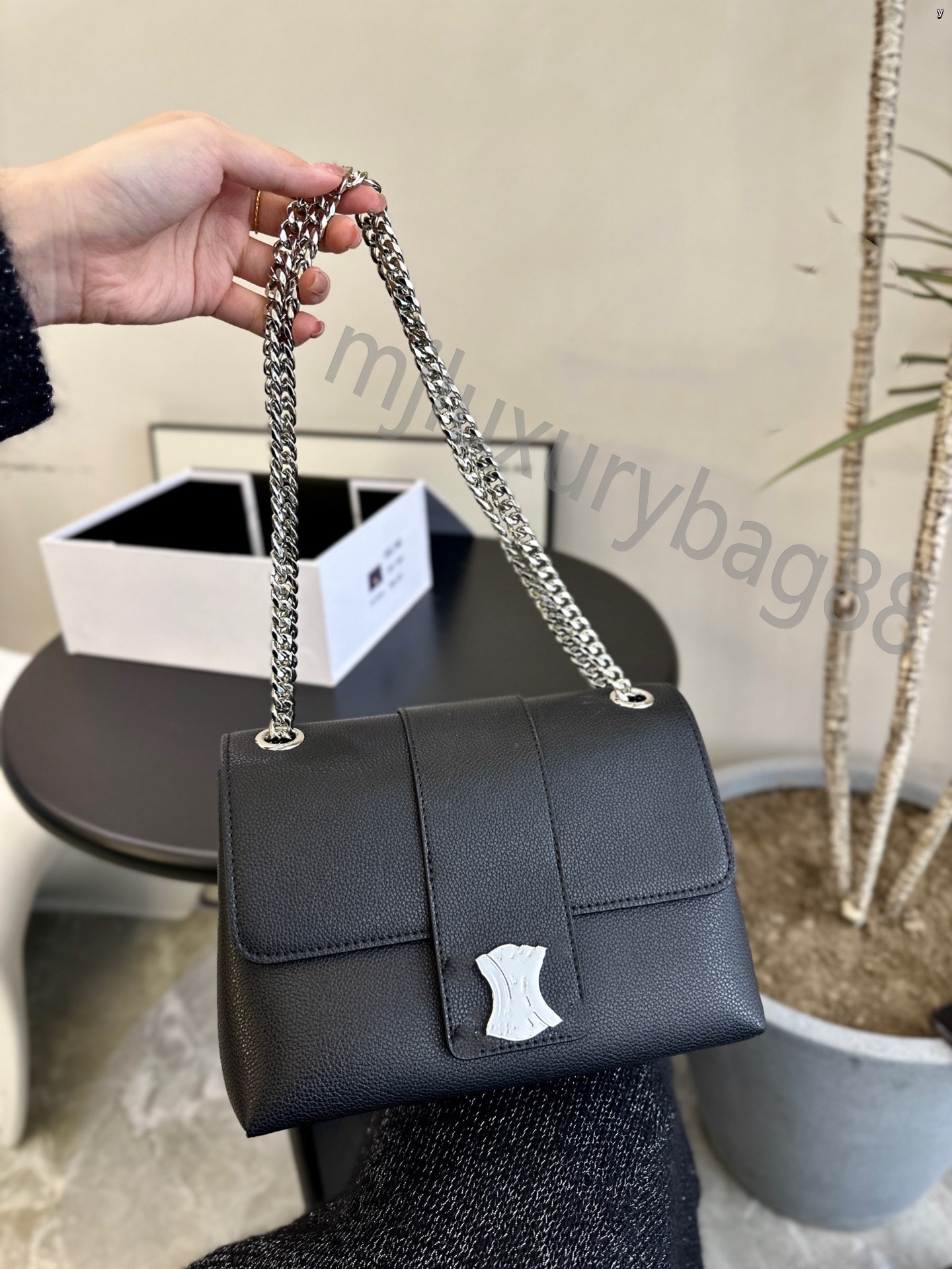 2024 Torby designerskie luksusowe krzyżowe torba na ramię modzie torebka krzyżowa popularna litera Celiniss Tote crossbody torb