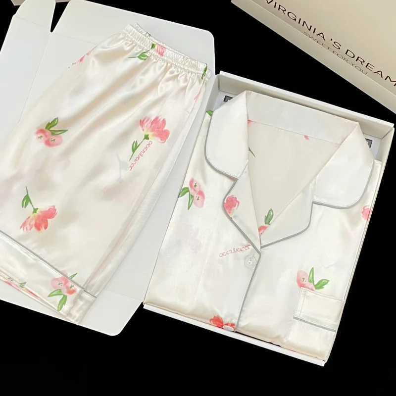 Salon de sommeil pour femmes fausses soie femme fleur pyjamas pyjamas set bouton en haut short 2 pièces set satin nightwear woungewear pour les vêtements de sommeil d'été Corée