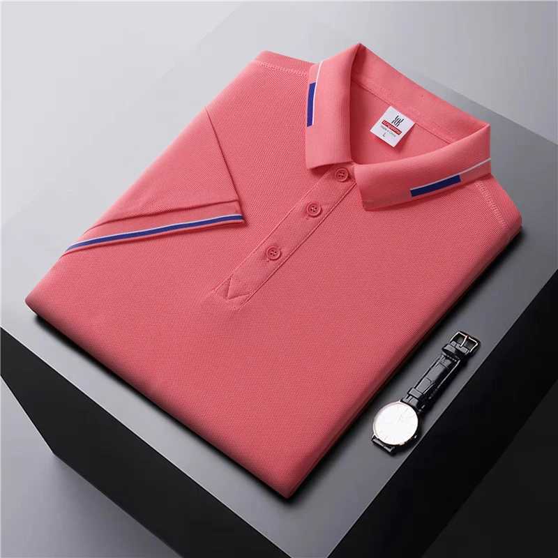 Polos de polos de haute qualité pour hommes confortable et à la mode avec des détails riches pour atteindre la qualité.Hommes Q2405081