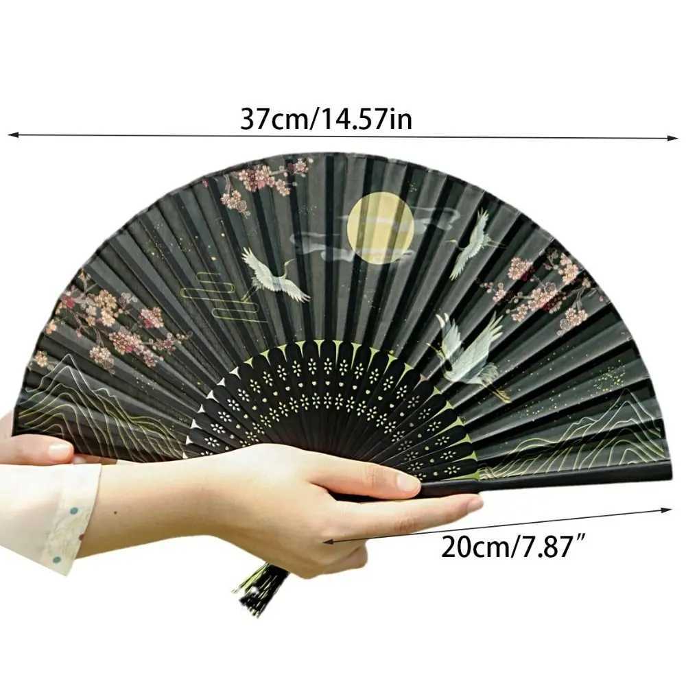 Produits de style chinois Fan fan féminine Qipao Hanfu accessoires de danse ventilateur chinois ancien fan pliage fan de fleur de fleur de fleur de soie