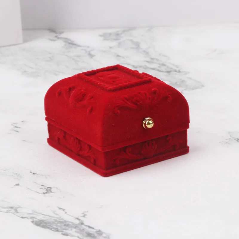 Sieradendozen High-end Red Velvet Jewelry Box Ring Box Bracelet Opslagvoorstel Betrokkenheid Wedding Party Geschenkdoos Sieraden Organisator Case