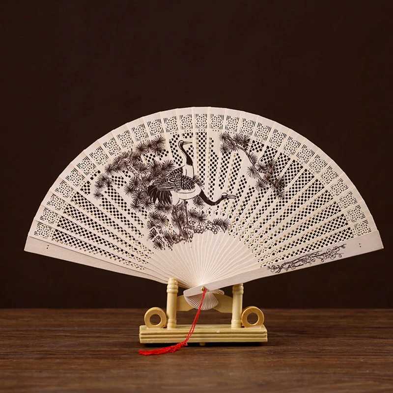 Produits de style chinois panda chinois vintage pliant ventilateur motif de danse en bois venti