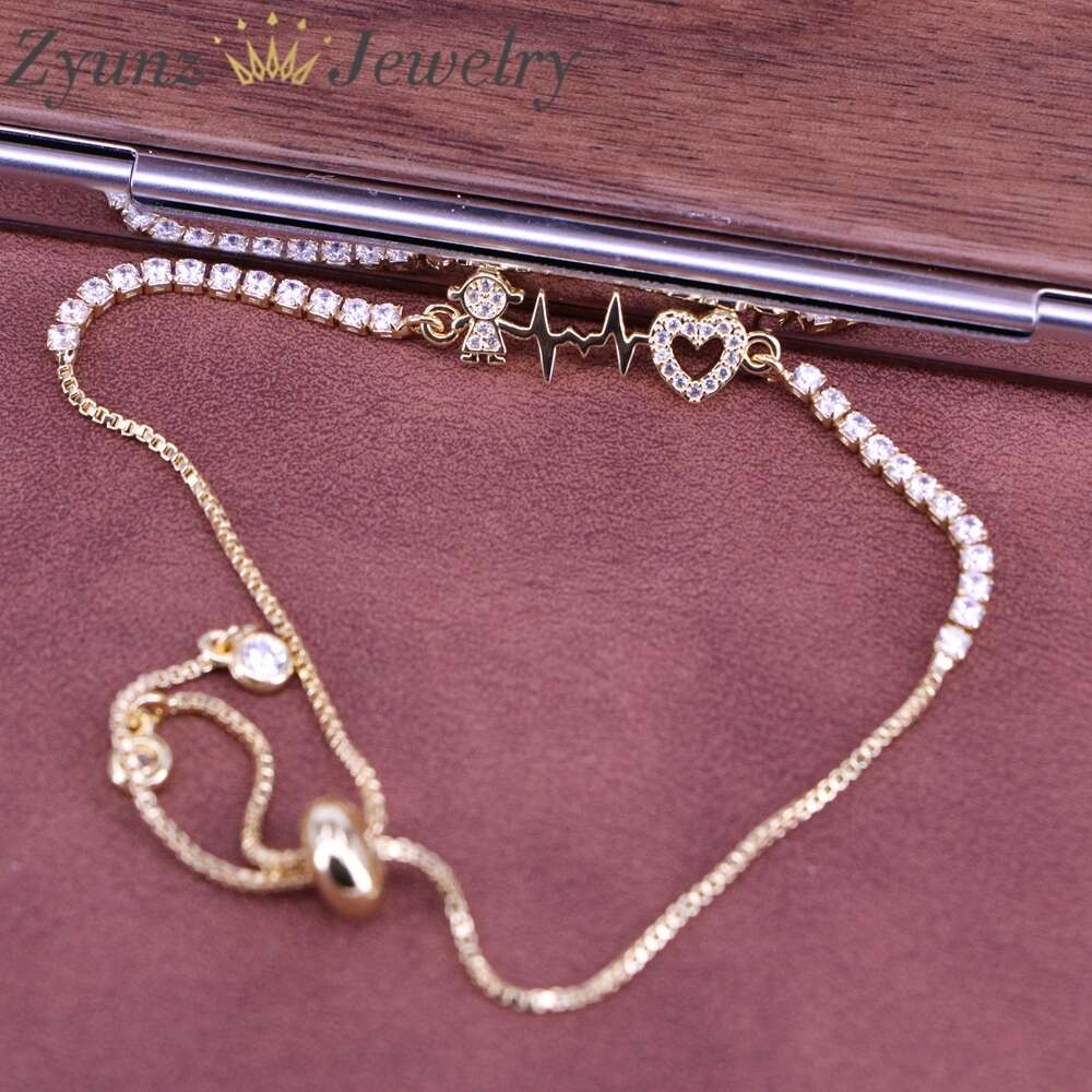 2021 New Gold Color Crystal Zircon Bracelet 2mm CZ Tennis Chain Heart charme Brand pour les femmes Lover Women Fashion Couple Jewelry