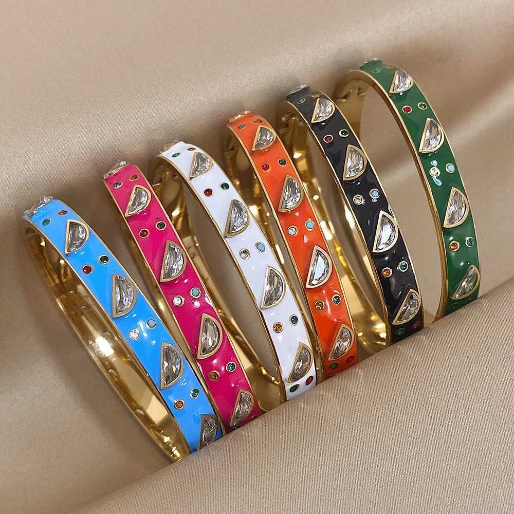 Bangle Nya rostfritt stål Färgglada mönster Emaljmålad armband för kvinnor Rhinestones Vattentäta armbandsmycken gåvor T240509