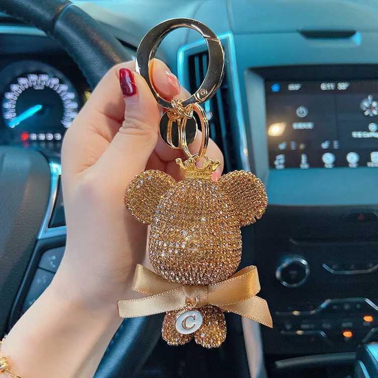 Chaços de teclado Big Head Bear Keychain Big Round Fuckle Personality Doll Chavechain Car Saco de presente feminino Pingente J240509