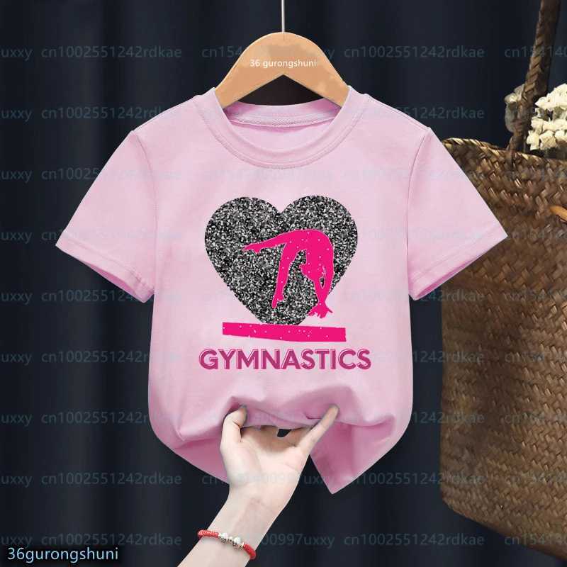 T-shirt Girls Gymnastics T-shirt Rhythm Gymnastics T-shirt Nome personalizzato Fashion Harajuku Girls Top Top Pink Summer Childrens T-shirtl2405