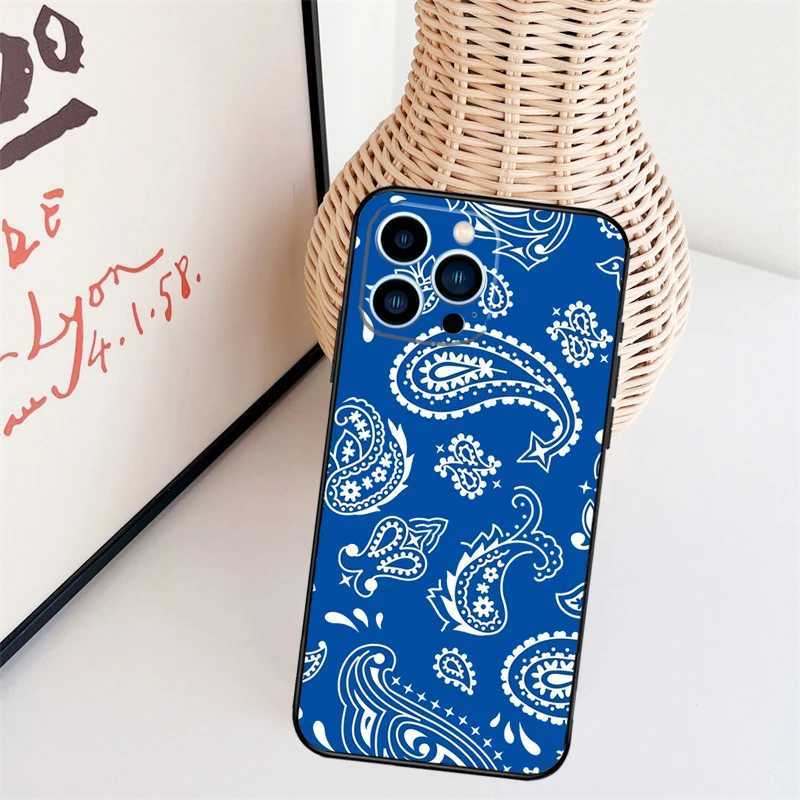 Cas de téléphone portable Bandana Bandana Paisley Téléphone Étui adapté à l'iPhone 15 Pro 12 13 MINI 11 14 PRO MAX XS XR 7 8 plus SE 2020 2022 COUVERTURE arrière J240509