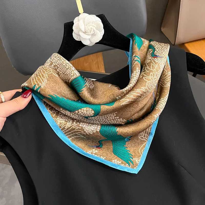 Scarves % Natural Real Silk Scarf Women Female Poncho Bandana Square Wrap Kerchief Mulberry Spring Fashion High Quality Hijab Q240508