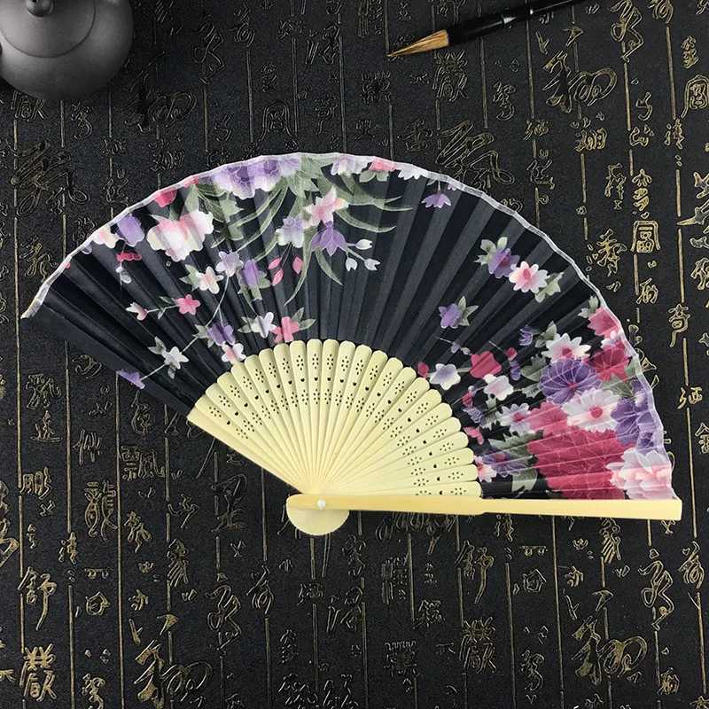 Produits de style chinois Vintage Hand Tente Fans Fans de pliage en bambou Silk Ornement Ornement Dance Party Decoration Chinese Style Printing Hand Fans Props