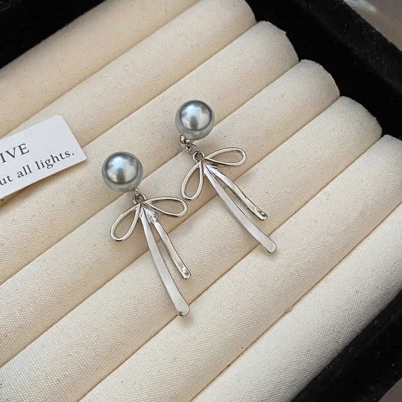 Stud New French Elegant Tassel Bow Grey Pearl Earrings for Korean Fashion Rhinestone Earrings Jewelry Party Womens Sweet Accessories