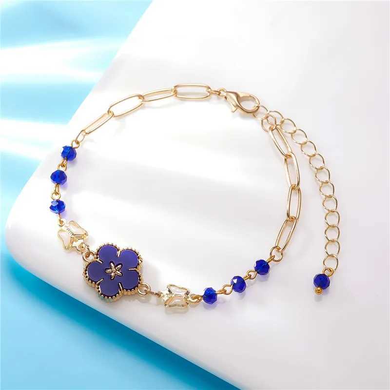 Wedding Bracelets Korean 5-petaled Flower Butterfly Bracelet for Women Fashion Charm Pearl Crystal Beads Metal Chain Bracelets Wedding Jewelry Gif