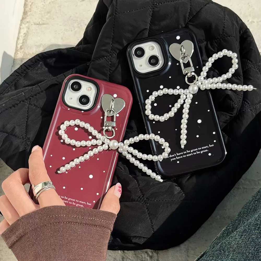 Mobiele telefoons Korea Ins Wave Point Phone Case voor iPhone 13 11 12 14 15 Pro Max 15 Pro met Pearl Bow Pendant Shockproof Bumper Back Cover J240509