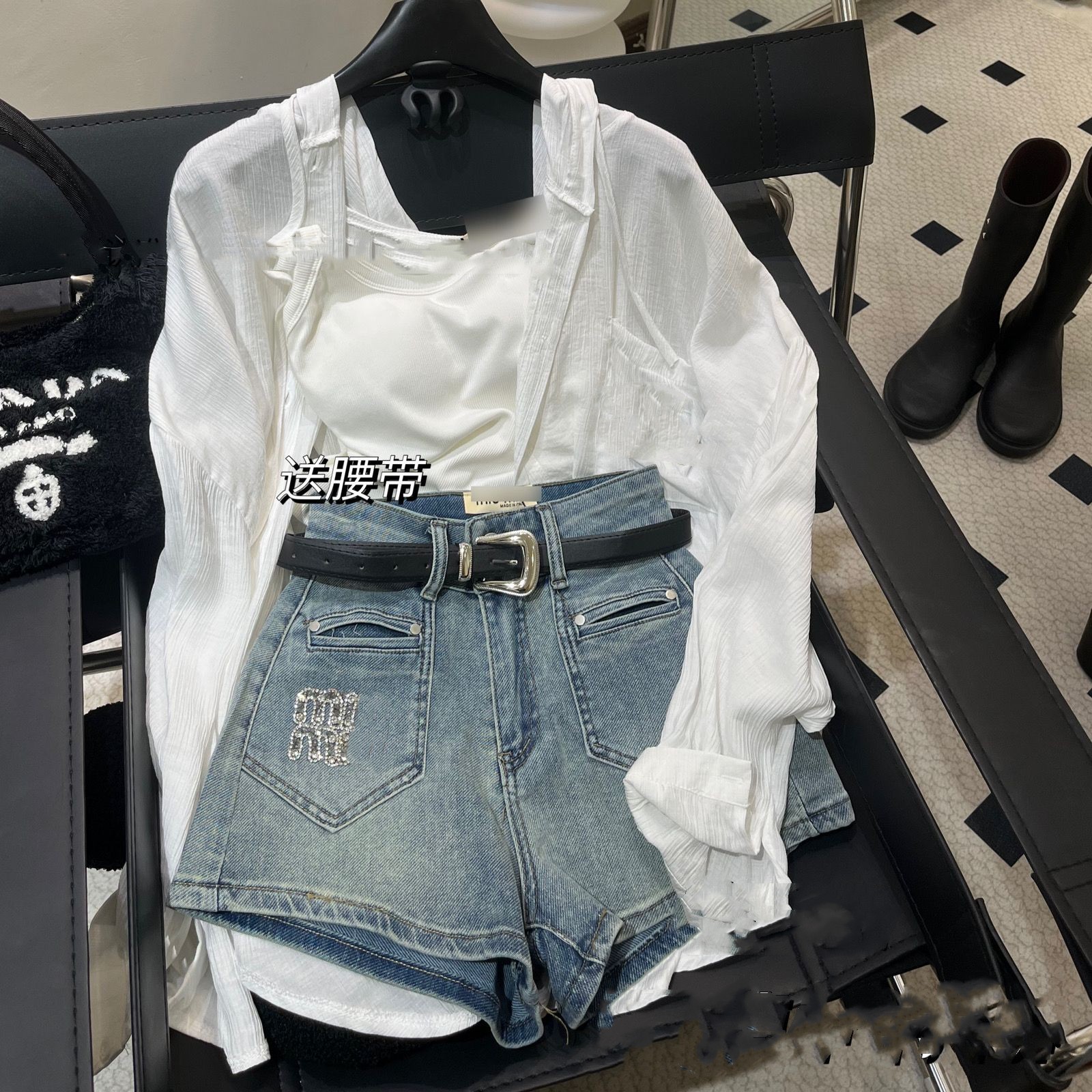 Frauen hohe Taille mit Gürtel Jeans Jeans Logo Buchstaben Strass Diamonds Luxus Designer Shorts Smlxl