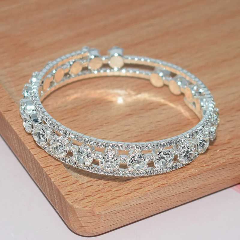 Bracelets de mariage Bracelet de cristal de mode pour femmes Braceuses de mariage à main