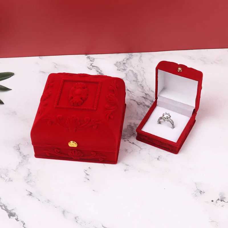 Sieradendozen High-end Red Velvet Jewelry Box Ring Box Bracelet Opslagvoorstel Betrokkenheid Wedding Party Geschenkdoos Sieraden Organisator Case